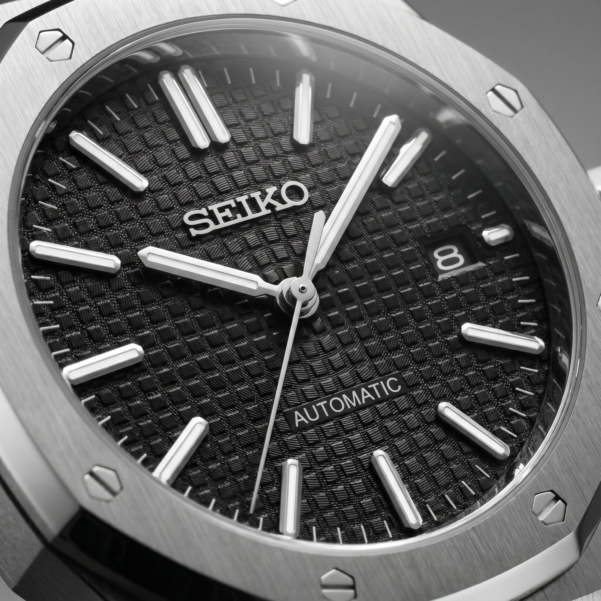 Royal Oak Black