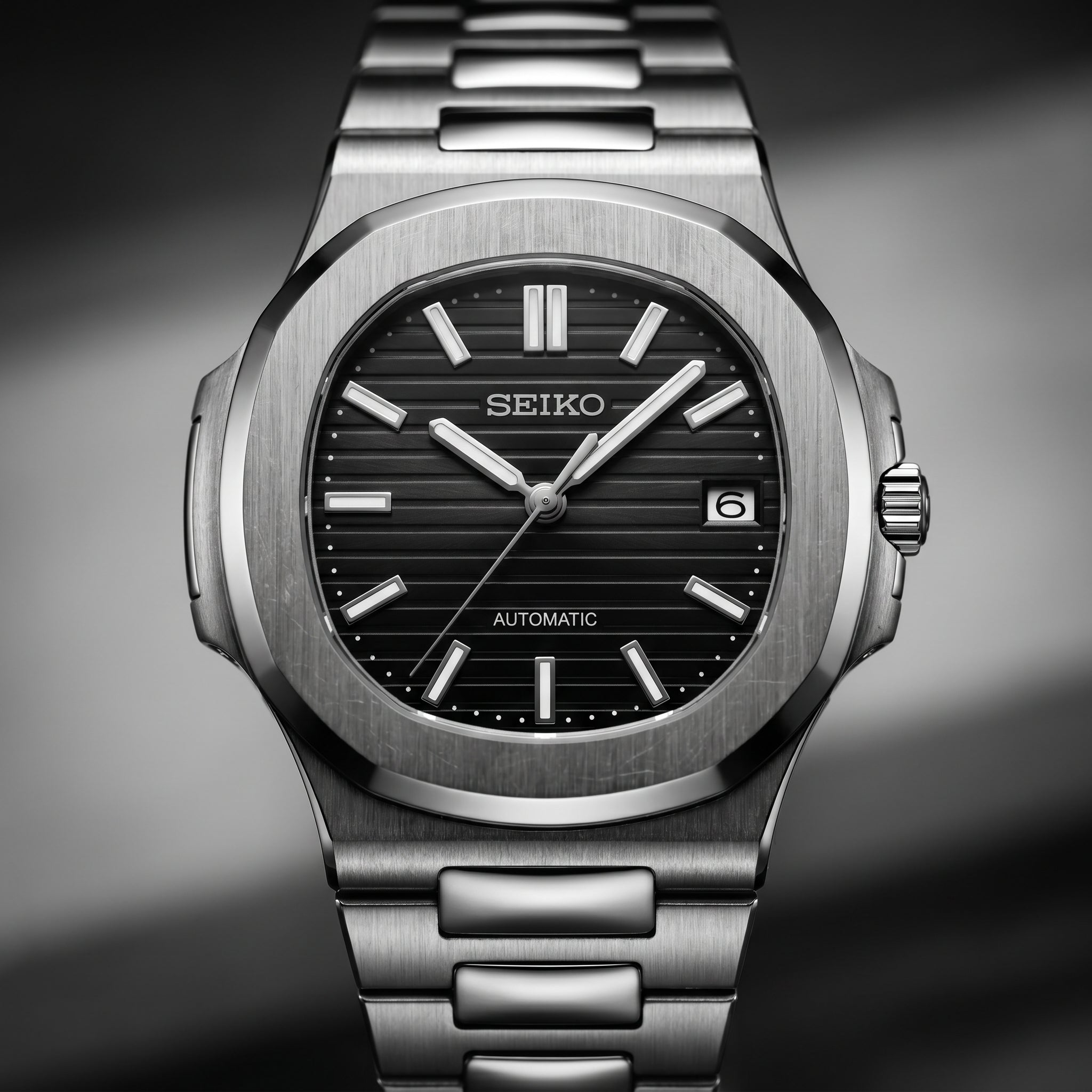 Nautilus Black