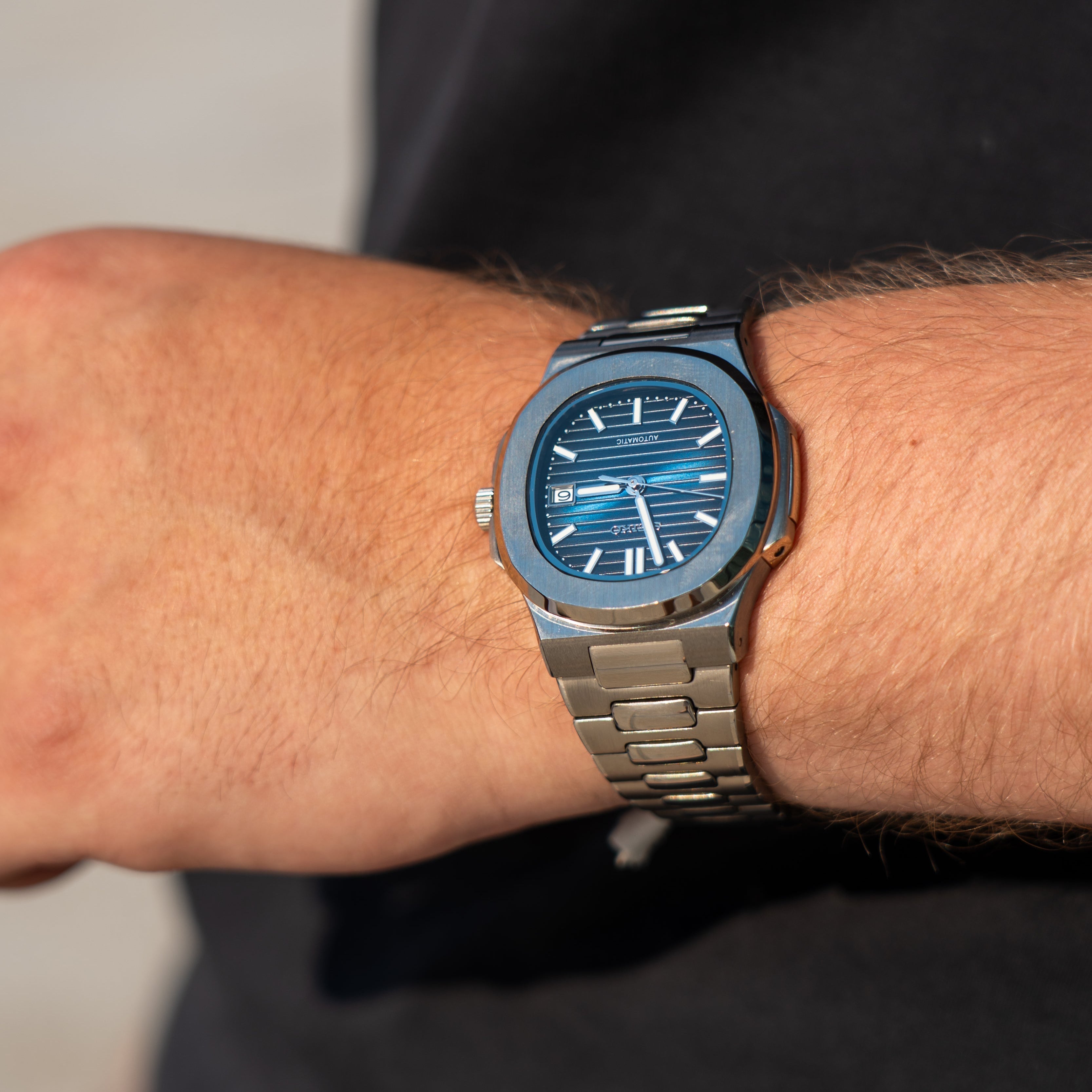 Nautilus Midnight Blue
