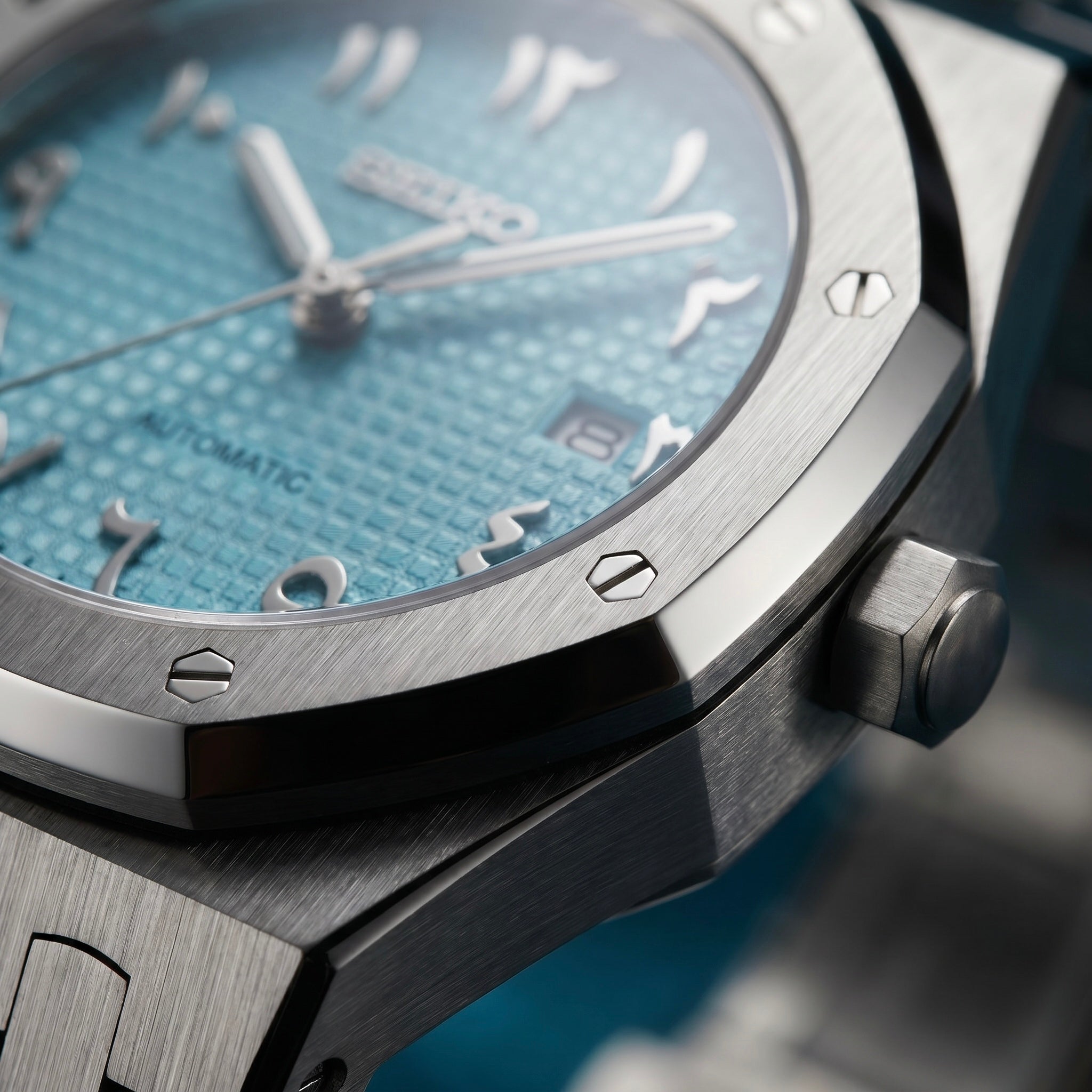 Royal Oak Baby Blue Arabic