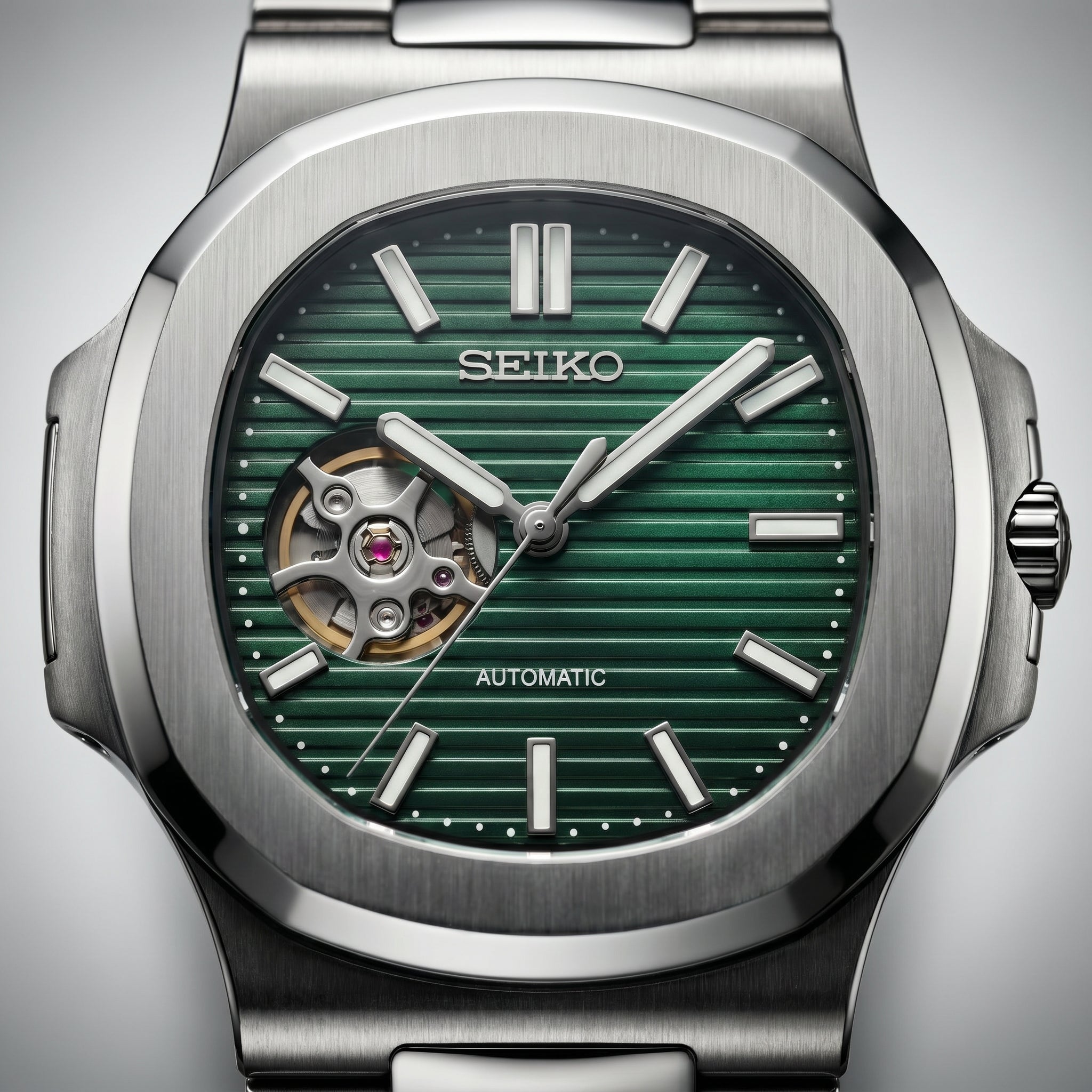 Nautilus Green Open Heart