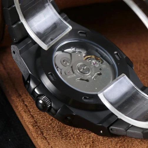 Nautilus Triple Black